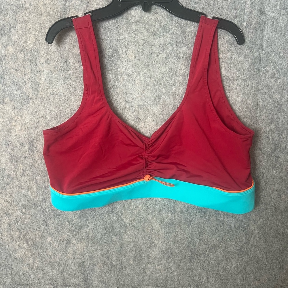 Fabletics‎ Women's XL Red Teal Fiona Low impact Sports Bra